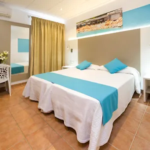 https://hostal-adelino.balearic-islands.net